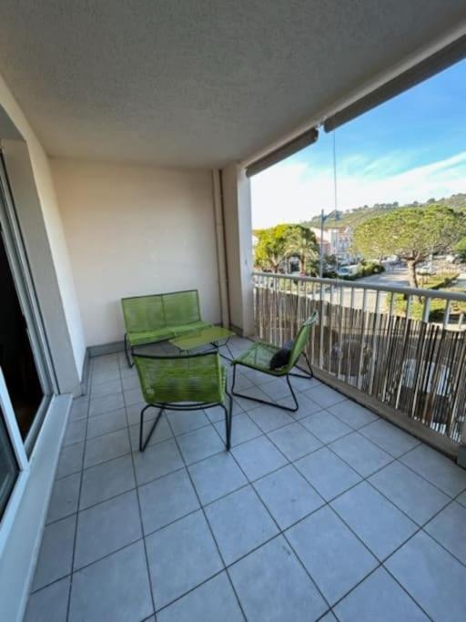 Superbe Appartement Bord De Mer Saint-Mandrier-sur-Mer Exterior foto